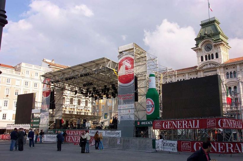 La Barcolana - Piazza Unita' d'Italia